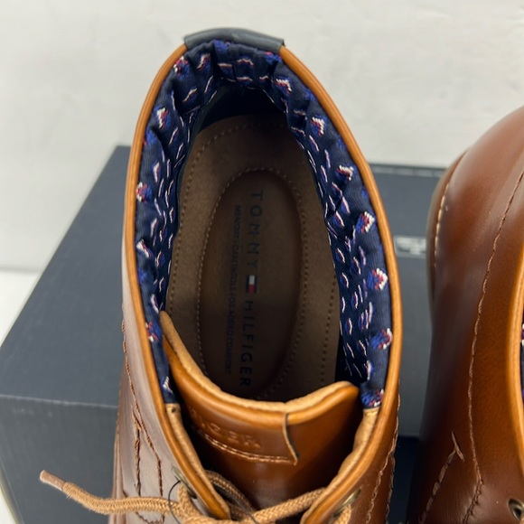 TOMMY HILFIGER, MEN’S DRESS LACE UP CHUKKA BOOTS, BROWN SIZE 9.5 - Picture 12 of 16